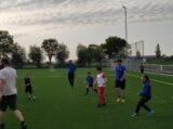 Laatste training S.K.N.W.K. JO9-1 van seizoen 2022-2023 (partijtje tegen de ouders) (44/178)